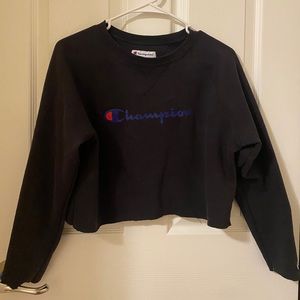 Cropped Champion sweatshirt